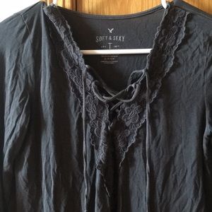 American Eagle Soft & Sexy Long Sleeve Tee